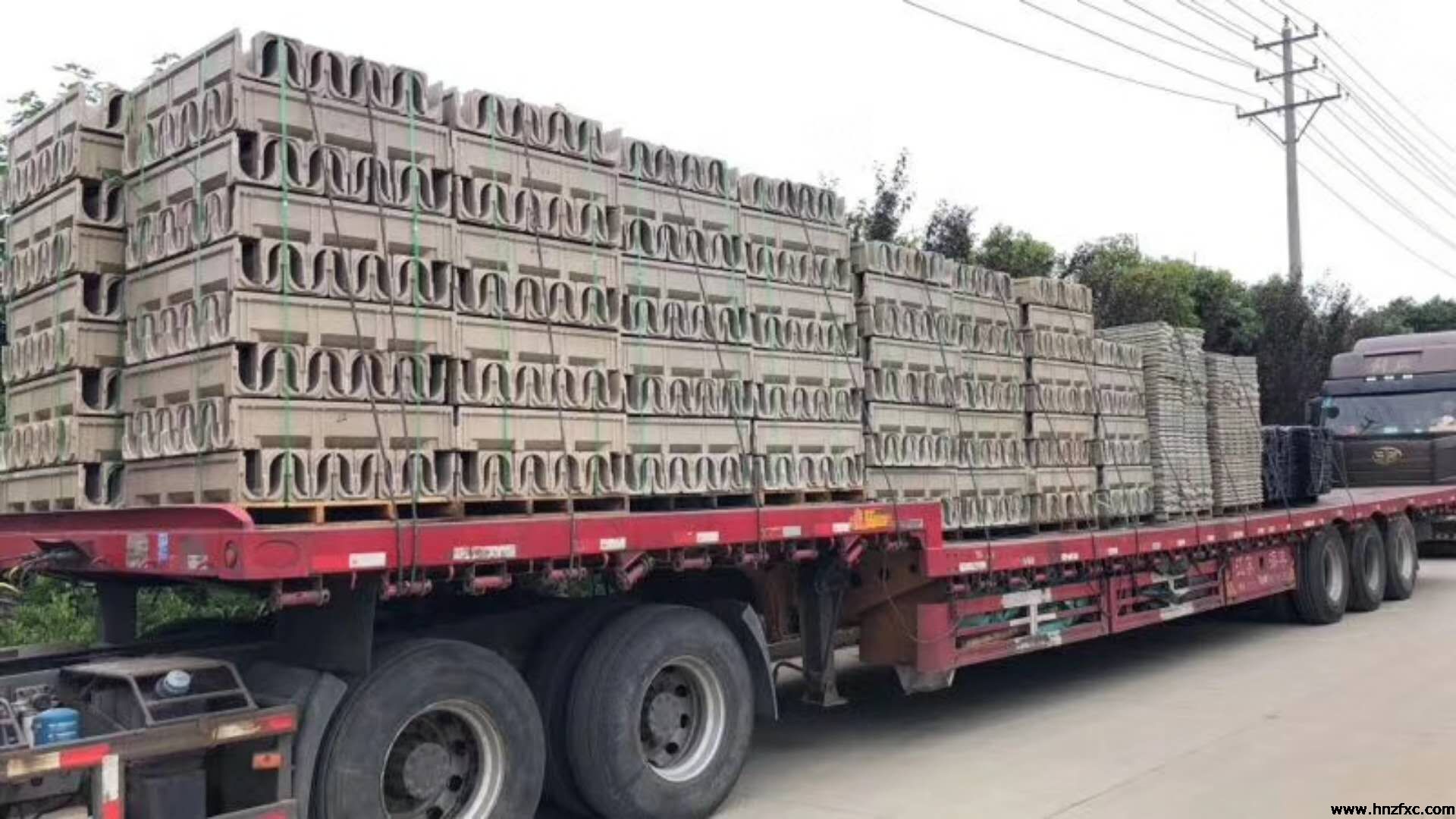 鄭州客戶訂購排水溝發(fā)貨